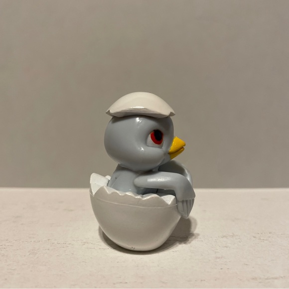 Disney Fairies Tinkerbell Baby Bluebird Figure Toy Bird Egg Shell Hatching 05 - Picture 4 of 7